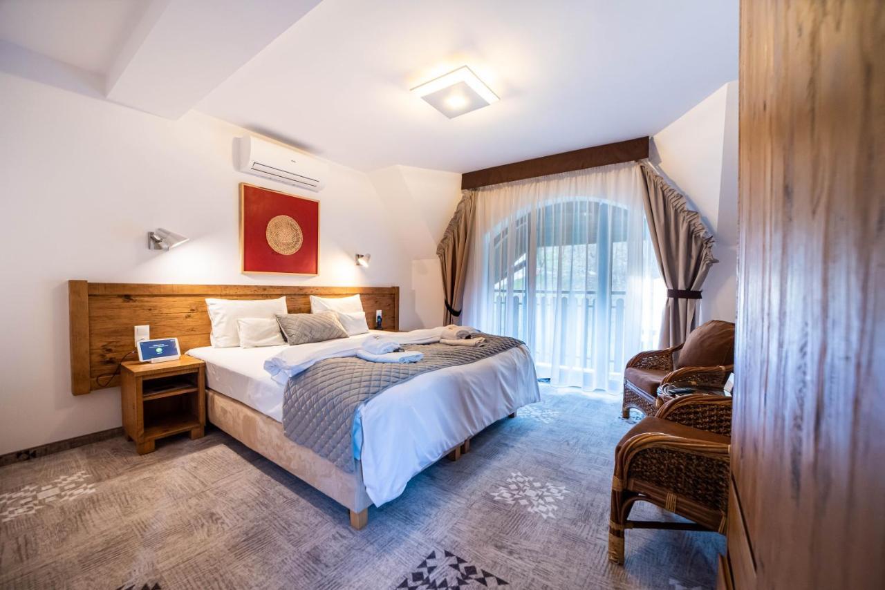 Apartamenty Przy Hotelu Zywieckim Przylekow Ngoại thất bức ảnh