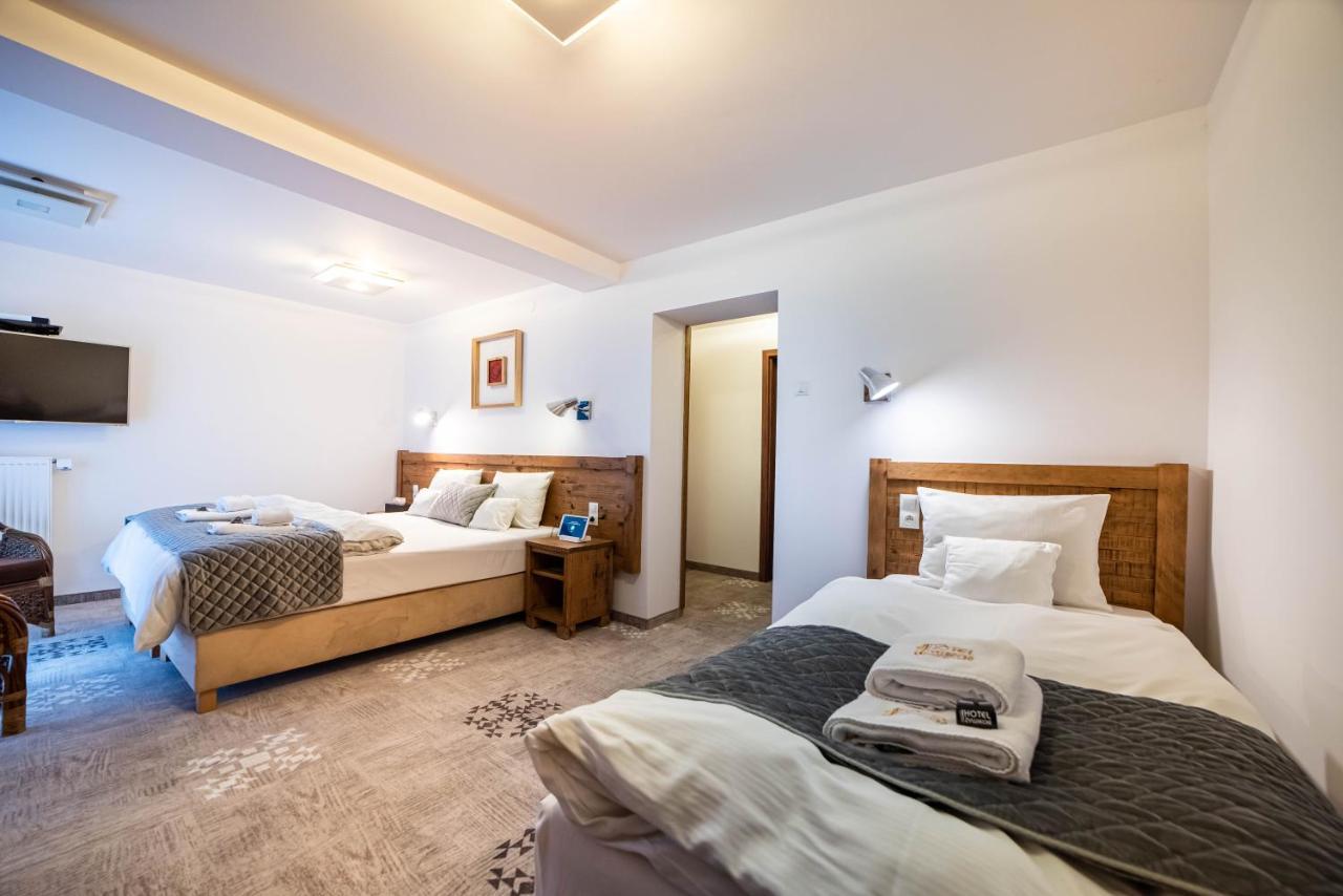 Apartamenty Przy Hotelu Zywieckim Przylekow Ngoại thất bức ảnh