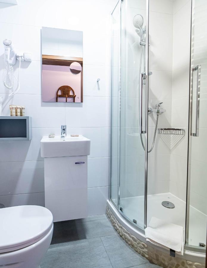 Apartamenty Przy Hotelu Zywieckim Przylekow Ngoại thất bức ảnh